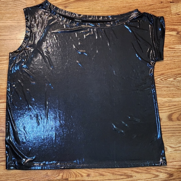 Liquid Shine Top Women's Size 2 (18/20) - Picture 7 of 9